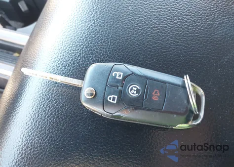 2017 Ford F-150 Xlt z USA, uszkodzony, nr VIN 1FTEW1EF0HFA63504